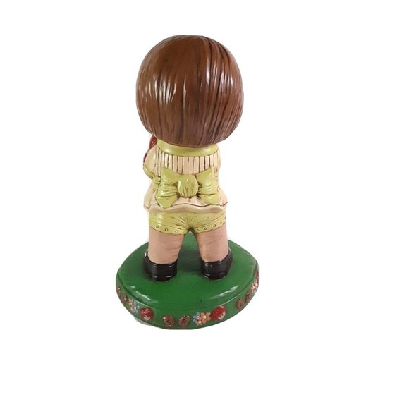 Vintage Ceramic Figurine Girl with Raggedy Ann Doll 1973 Ceramichrome Hand Paint - Picture 5 of 9